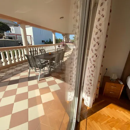 Olive House Apartment Simuni Exterior photo