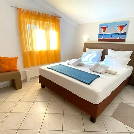 Olive House Apartment Simuni Exterior photo